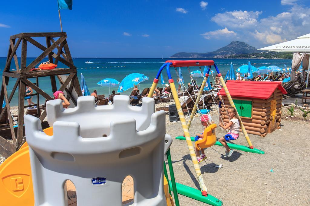 Apartments Kuce Lekovica Beach & Snack Bar- Bistro Экстерьер фото