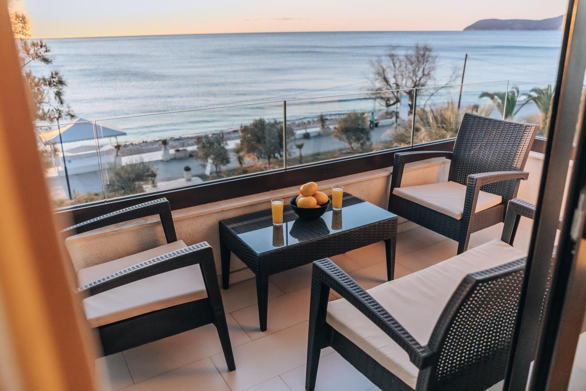 Apartments Kuce Lekovica Beach & Snack Bar- Bistro Номер фото