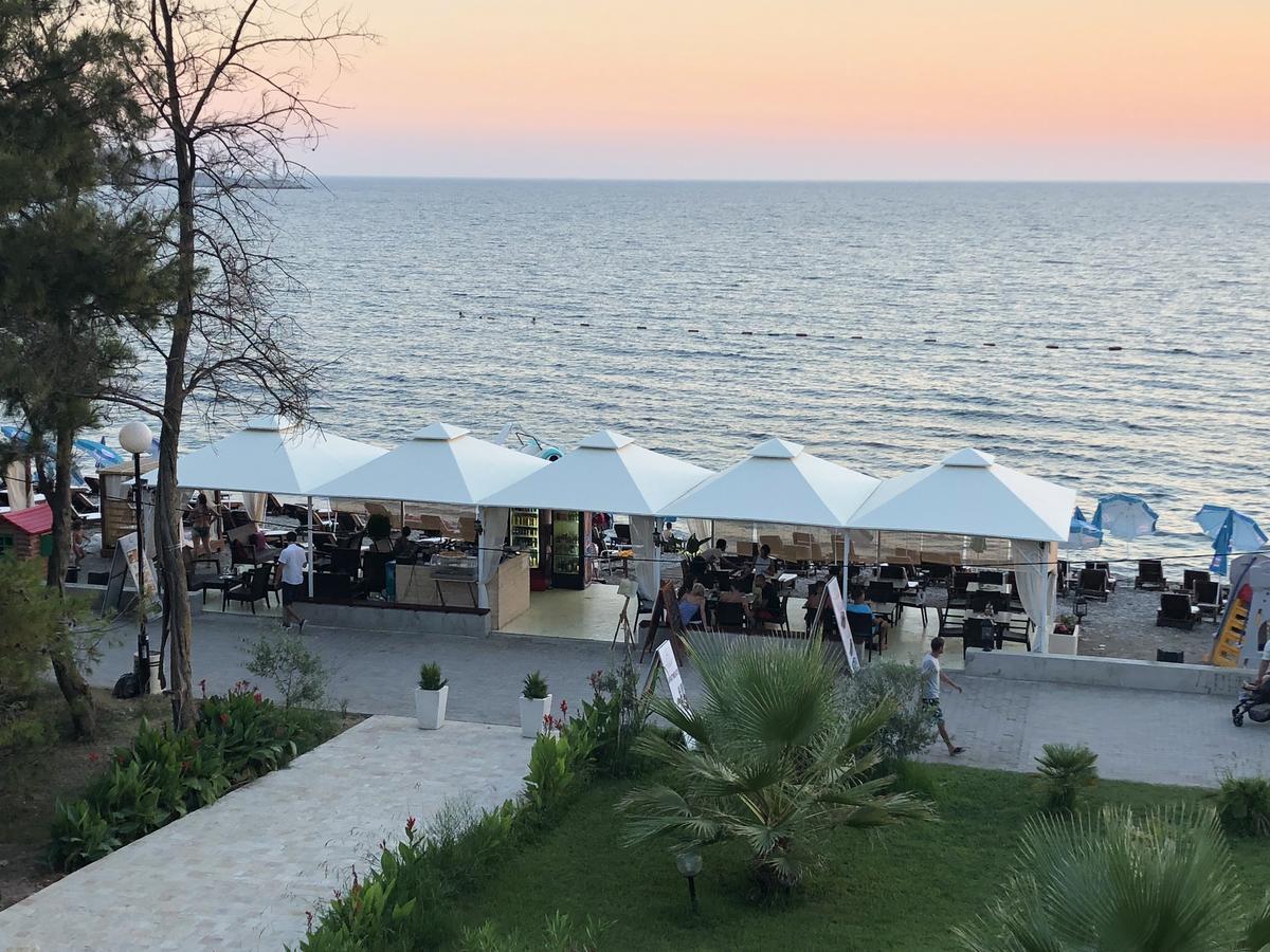 Apartments Kuce Lekovica Beach & Snack Bar- Bistro Экстерьер фото
