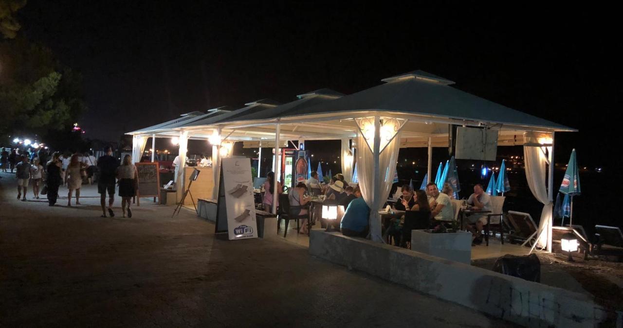 Apartments Kuce Lekovica Beach & Snack Bar- Bistro Экстерьер фото
