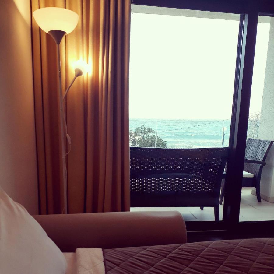 Apartments Kuce Lekovica Beach & Snack Bar- Bistro Экстерьер фото
